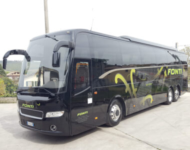 Volvo 9900 Vip Class 53 Seats